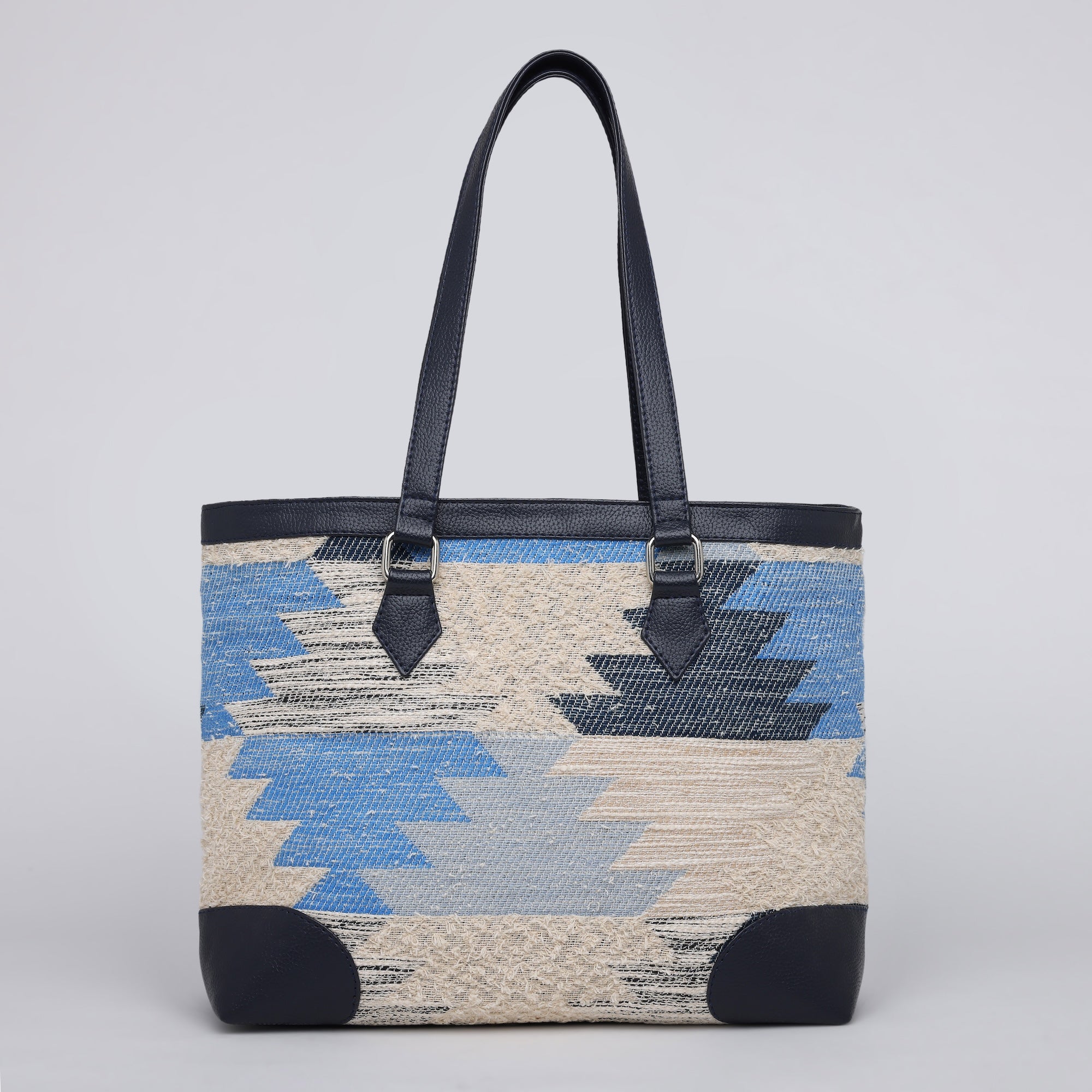 Tote bag jacquard with zip pocket
