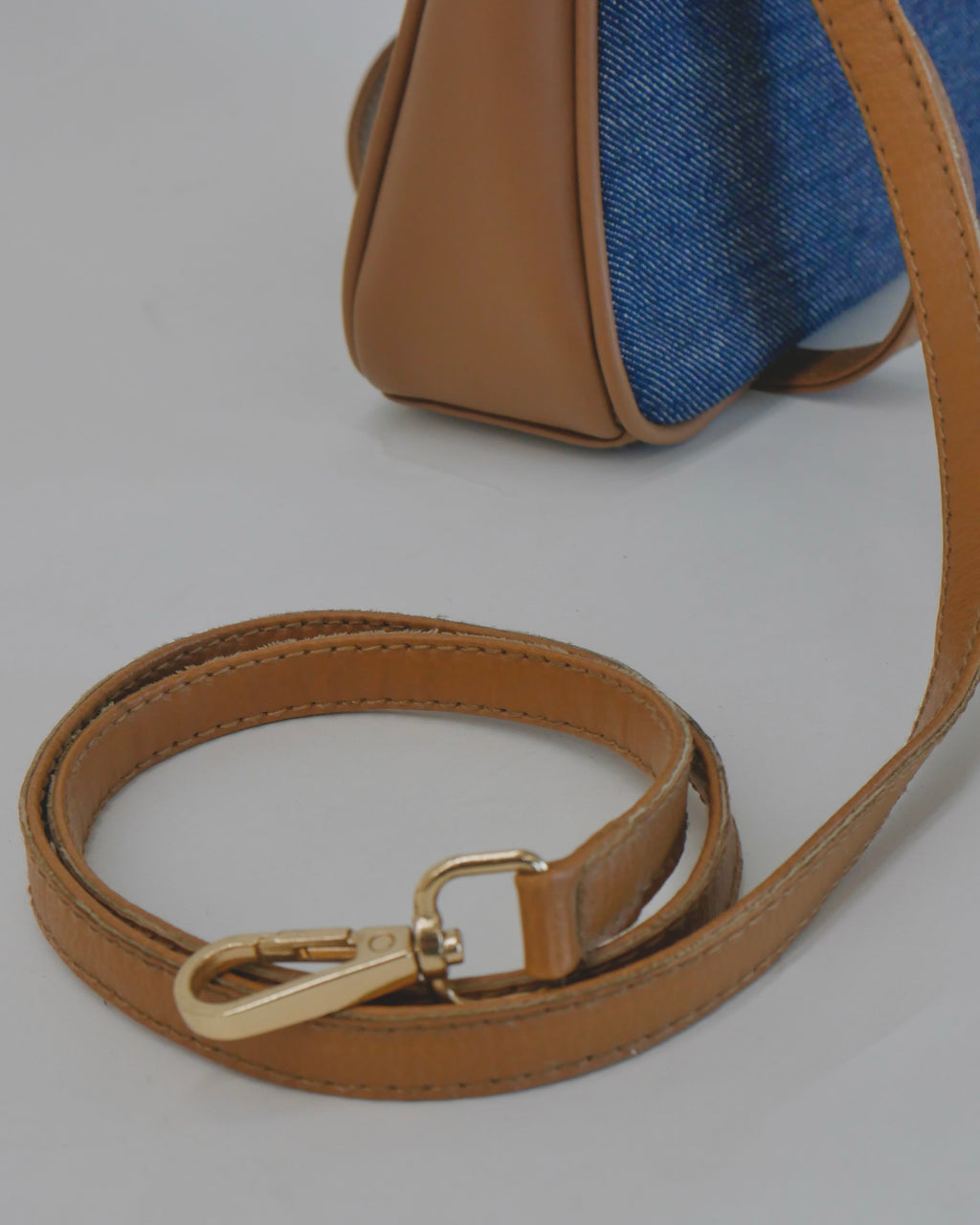 DENIM SHOULDER SLING - TAN