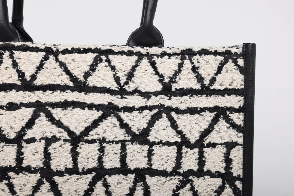 BOHEMIAN FUR TOTE BAG